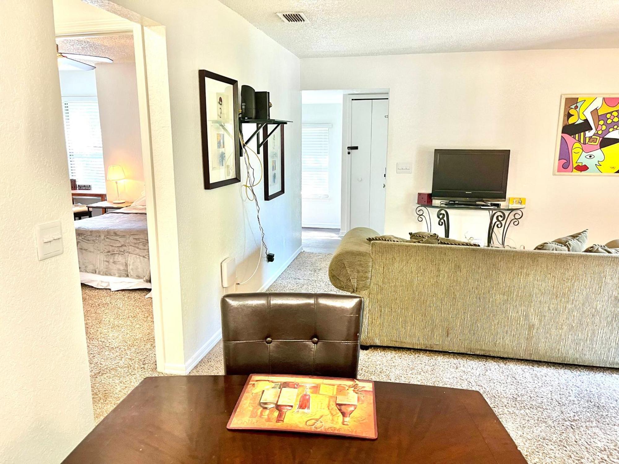 Daytona 2 Bed Apartment 10 Minutes To Beach With Balcony Port Orange Ngoại thất bức ảnh